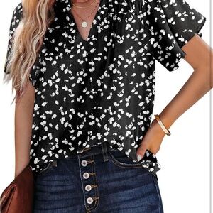 SHEWIN Black and White Floral Women's Top